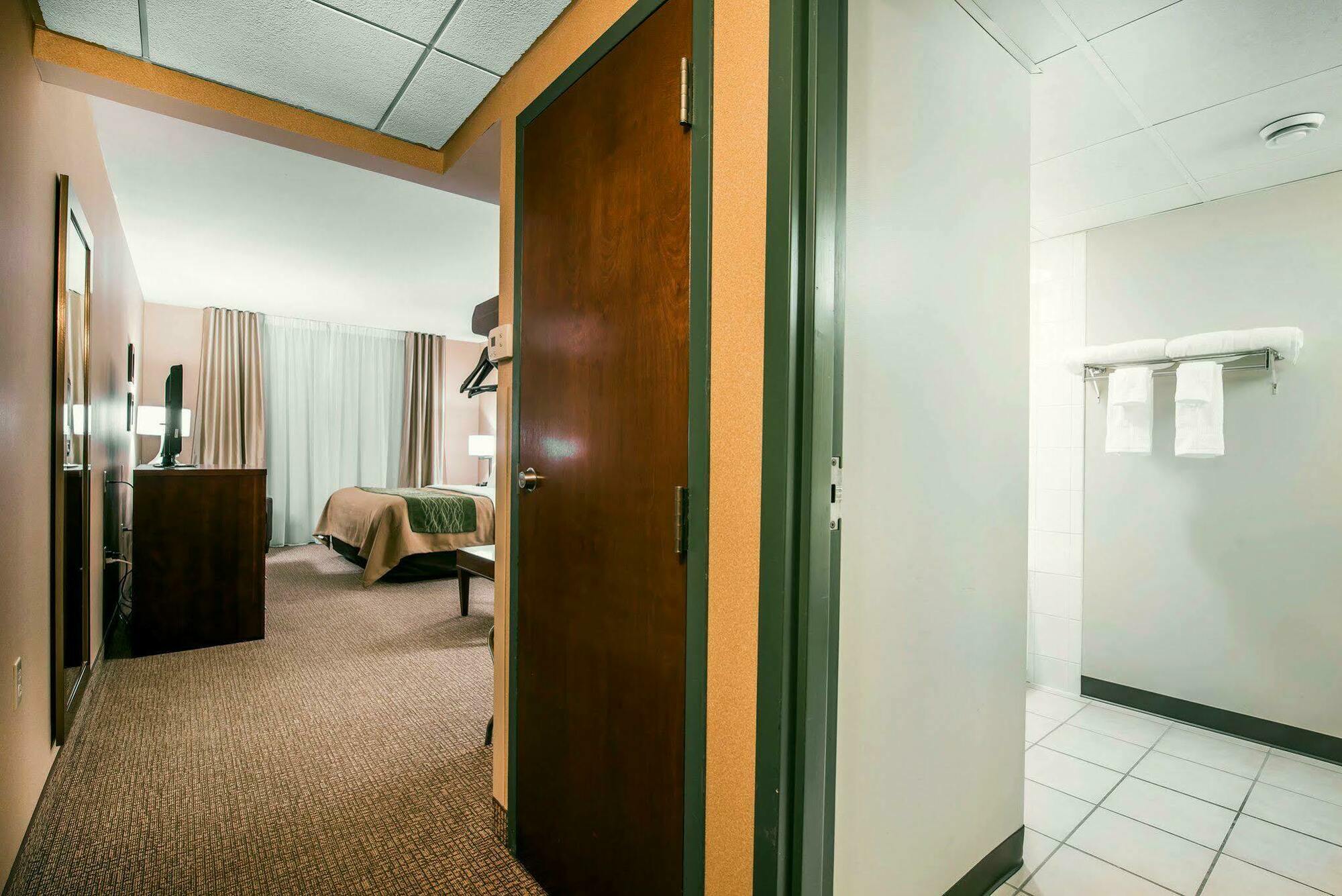 Quality Inn & Suites Towanda Luaran gambar